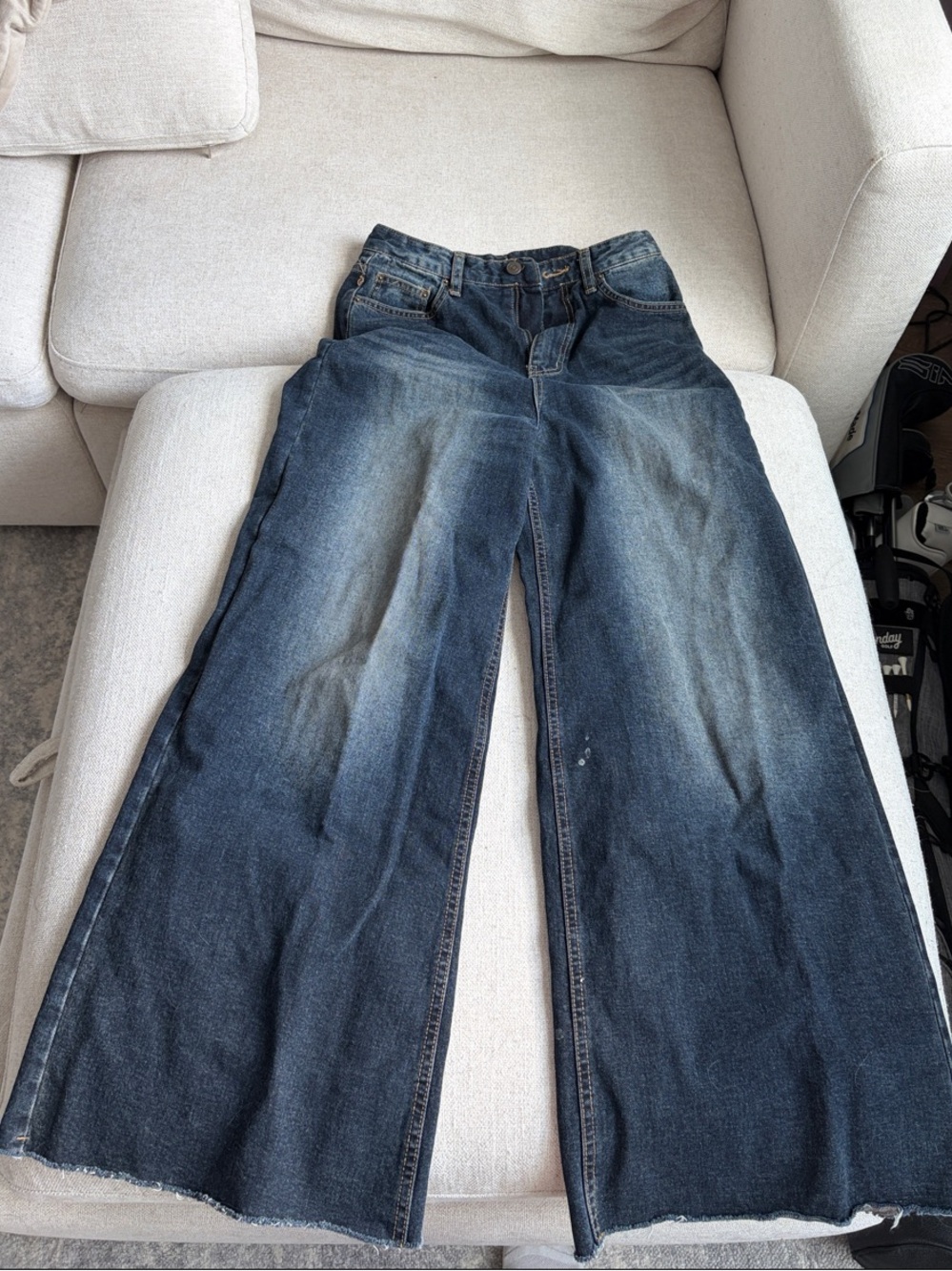 Women’s Wide-Leg Dark Blue Denim Jeans